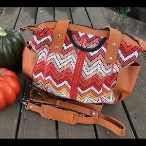 Nena and Co LPCDB. Beautiful fall colors